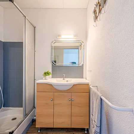 Front De Mer-24 By Interhome Apartment