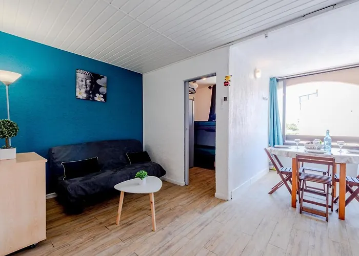 Front De Mer-24 By Interhome